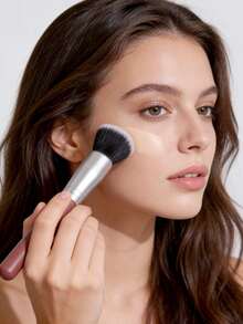 1PC Flat Top Foundation Brush Soft Fluffy For Flawless Base Makeup - Red - View 7