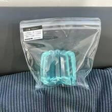 蓝色果冻造型捏捏乐，逼真果冻橡皮泥减压玩具，节日、生日、圣诞节和派对的完美礼物 - 彩色 - 查看 4