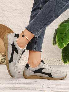 Women's Casual Sneakers, New Flat Loafers, Versatile, Fashionable, Comfortable, Lightweight, Lace-Up, Breathable Round Toe Trainers - Light Grey - View 2