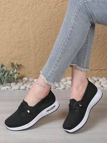 2026 New Women's Slip-On Shoes, Soft Sole Lightweight Casual Loafers, Versatile For Commuting And Walking - Black - View 5