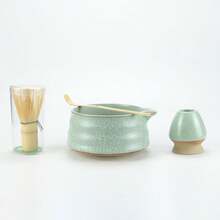 2件/4件/5件套高级抹茶茶具套装，包含竹制茶筅、茶碗、茶勺和茶盘，一套完整的传统抹茶冲泡工具，适合初学者和爱好者，也是一份精美的抹茶礼品套装。 - 彩色 - 查看 4