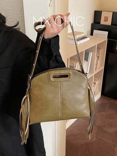 1pc Women's Solid Color PU Shoulder Bucket Bag, Fashion Tassel Decor Vintage Handbag Suitable For Commuting, Shopping, Gift