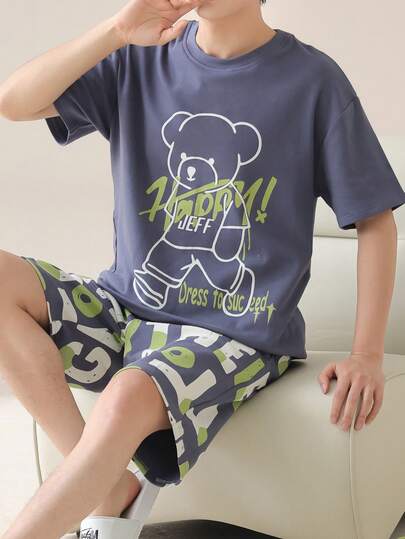 AICJ 2 piezas Conjunto de ropa de dormir casual para hombres, camiseta de manga corta con cuello redondo con estampado de letras y oso de dibujos animados y pantalones cortos, conjunto de ropa de estar en casa adecuado para primavera y verano