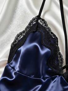 Áo ngủ nữ, váy ngủ satin in hoa thanh lịch với viền ren, cổ chữ V, lưng hở, dây mảnh, áo choàng thoải mái. - Xanh đậm - Xem 4