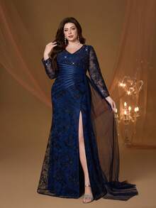 Abito lungo Mgiacy Plus Size in pizzo floreale blu reale con scollo a V, maniche lunghe, spacco alto e strass, elegante abito da donna per matrimoni estivi, feste e occasioni speciali - Blu reale - Visualizzare 4