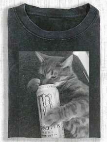 (230g Vintage Washed T-Shirt)Edgy Retro Cat Drinking Monster Graphic Tee Bold Nostalgic Casual Shirt, Pure Cotton Casual And Stylish Comfortable Washed T-Shirt - 黑色 - 查看 1