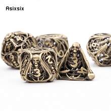 Asixsix Juego de 7 dados poliédricos de metal hueco con calavera amarilla, adecuado para juegos de rol, juegos de mesa RPG y juegos de cartas - Albaricoque - Ver 9