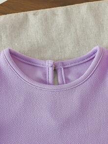 4-7岁女童两件套，精致镂空花边无袖上衣+休闲短裤，适合日常穿着、休闲、户外玩耍、海滩度假 - 紫色 - 查看 3