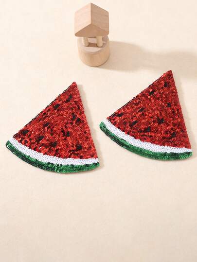 1个西瓜刺绣熨烫贴片，适用于DIY卡车帽、时尚鞋履、服装、包袋和帽子装饰，也可用于熨烫贴花工艺品和礼品制作。可爱的刺绣贴片。