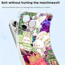 Lindos conejitos y fresas entre flores de colores. Esta elegante funda para teléfono es compatible con Samsung, Apple, OPPO, , etc. Fabricada en TPU flexible, resistente a golpes y arañazos, ofrece una excelente protección contra caídas y un agarre cómodo. Es un regalo ideal para familiares, amigos y seres queridos, y una opción perfecta para festivales, fundas para iPhone, San Valentín y artículos de . - transparente - Ver 5