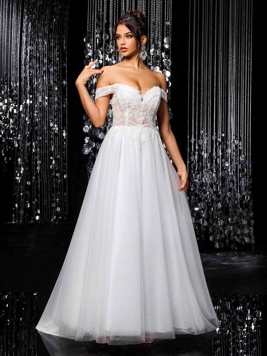 Solid Color Sequin Patchwork Zipper Off-Shoulder White Wedding Dress - White - View 1