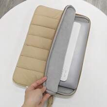 VALUEWIN 舒适蓬松笔记本电脑保护套，适用于 11、13.3、14、15.6 和 16 英寸笔记本电脑，绗缝蓬松笔记本电脑便携包，枕套式设计，兼容 MacBook Air M4 2025 M3 M2 M1、Pro M4 Pro/Max，卡其色 - 彩色 - 查看 5