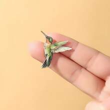 4pcs Spring Hummingbird Enamel Badge Set, Exquisite Enamel Craftsmanship Zinc Alloy Material Durable And Fade-Resistant, Suitable For All Seasons To Wear On Winter Hats, Fluffy Coats, Scarves, Can Be Used As Christmas, New Year Holiday Gifts - CZ3494-4pcs - View 3