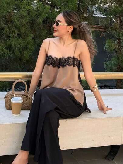 Elegant Women Sleeveless Adjustable Strap Lace Patchwork Satin Camisole Top With Contrast Lace Trim, Regular Length Casual Summer Blouse