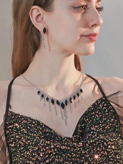 1条优雅流苏水钻可调节项链 + 1对简约纯色吊坠耳环，3件套首饰，适合日常佩戴、外出、晚宴、派对、正式场合，时尚精致的女士配饰。