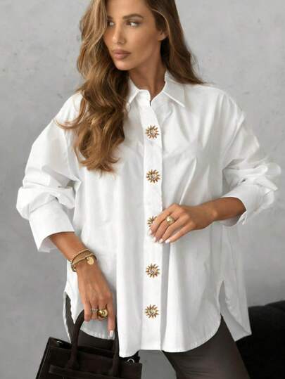 Solstice Apparel 前扣重金属搭扣落肩翻领宽松白色女式衬衫，通勤和办公休闲上衣