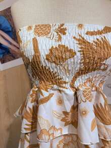 Printed Cropped Top With Elastic And Ruffle Detail. - Khaki - View 2
