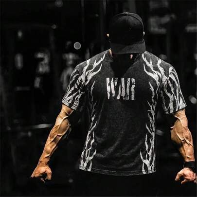 暗黑风格火焰印花短袖T恤，WAR字母图案街头时尚男士T恤