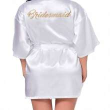 一件金色字母睡袍，新娘及伴娘首字母睡袍，新娘派对准备服，婚礼仪式及宴会配饰，女士春夏伴娘睡衣，新娘礼服，单身派对刺绣睡袍，新娘睡袍，婚礼派对用品，户外婚礼，节日派对用品，浴室装饰，返校季 - 白色Bridesmaid - 查看 9