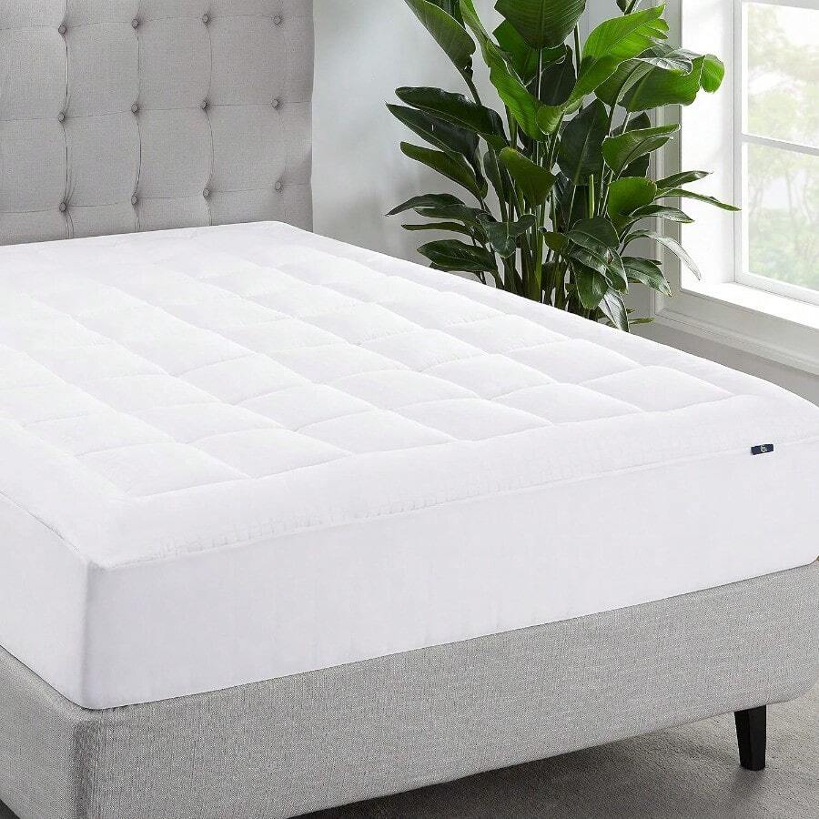 18-21 Inch Extra Deep Quilted Waterproof Mattress Pad, Providing 5-Star Hotel Level Comfort - Creamy White - View 1