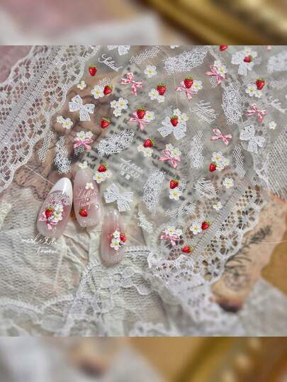 1张5D立体美甲贴纸 时尚草莓花蕾丝蝴蝶结贴纸 设计装饰贴纸 DIY美甲装饰 美甲用品