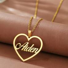 1件个性化定制家庭姓名心形项链，可定制1-10颗心形，每颗心上可刻家庭成员姓名，适合作为母亲节、情人节、毕业典礼、家庭日、婚礼礼物送给妈妈、女友、姐妹、朋友。 - 彩色 - 查看 8