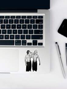 激情对决主题照片贴纸 - Shane & Ilya “沐浴后” 唯美贴纸，热门 BookTok 冰球爱情周边，适用于 Kindle、笔记本电脑和手机壳 - 彩色 - 查看 5