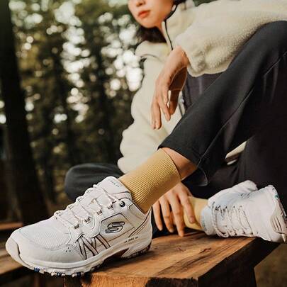 Skechers 女鞋戶外健行鞋運動鞋 低筒繫帶日常旅遊鞋低幫休閒鞋輕量緩震老爹鞋180017-OFWT