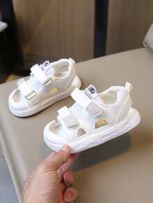 Kids Sandals New Summer Girls Sandals Comfortable Soft Bottom Infant Sandals Boys Flat Beach Shoes - White - View 1