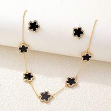 3pcs Set Rhinestone Clover & Flower Jewelry Set, Black Gold Color Accessories, Lightweight Luxury Style Jewelry, Versatile For Commuting, Brightening Skin Tone, Affordable High-End Jewelry, Date Outfit, Office Chic, Photo-Shoot Accessories - WZ2JT - View 3