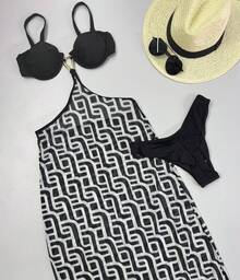 Women's 3-Piece Bikini Set With Long Tulle Beach Cover-Up | High-Cut Leg | Removable Padding - màu đen - Xem 2