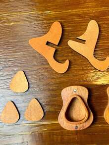 Caixa de Palhetas de Guitarra de Madeira Personalizada, Caixa de Armazenamento de Palhetas de Guitarra Personalizada, Presente para Guitarristas, Dia dos Pais, Presente de Natal (Palhetas de Guitarra Não Incluídas) Multifuncional, Esculpida Exquisitamente, Elegante e da Moda, Minimalista Retrô, Artesanato Personalizado, Descoberta de Colecionáveis, Moda de Inverno, Presente de Natal, Presente Ideal para Amigos Homens e Mulheres - Multicolorido - Visão 6