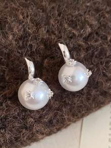 C-Shaped Faux Pearl Stud Earrings - Elegant And Classic Style, Suitable For All Occasions. Women's Ear Jewelry. - Silver - View 2