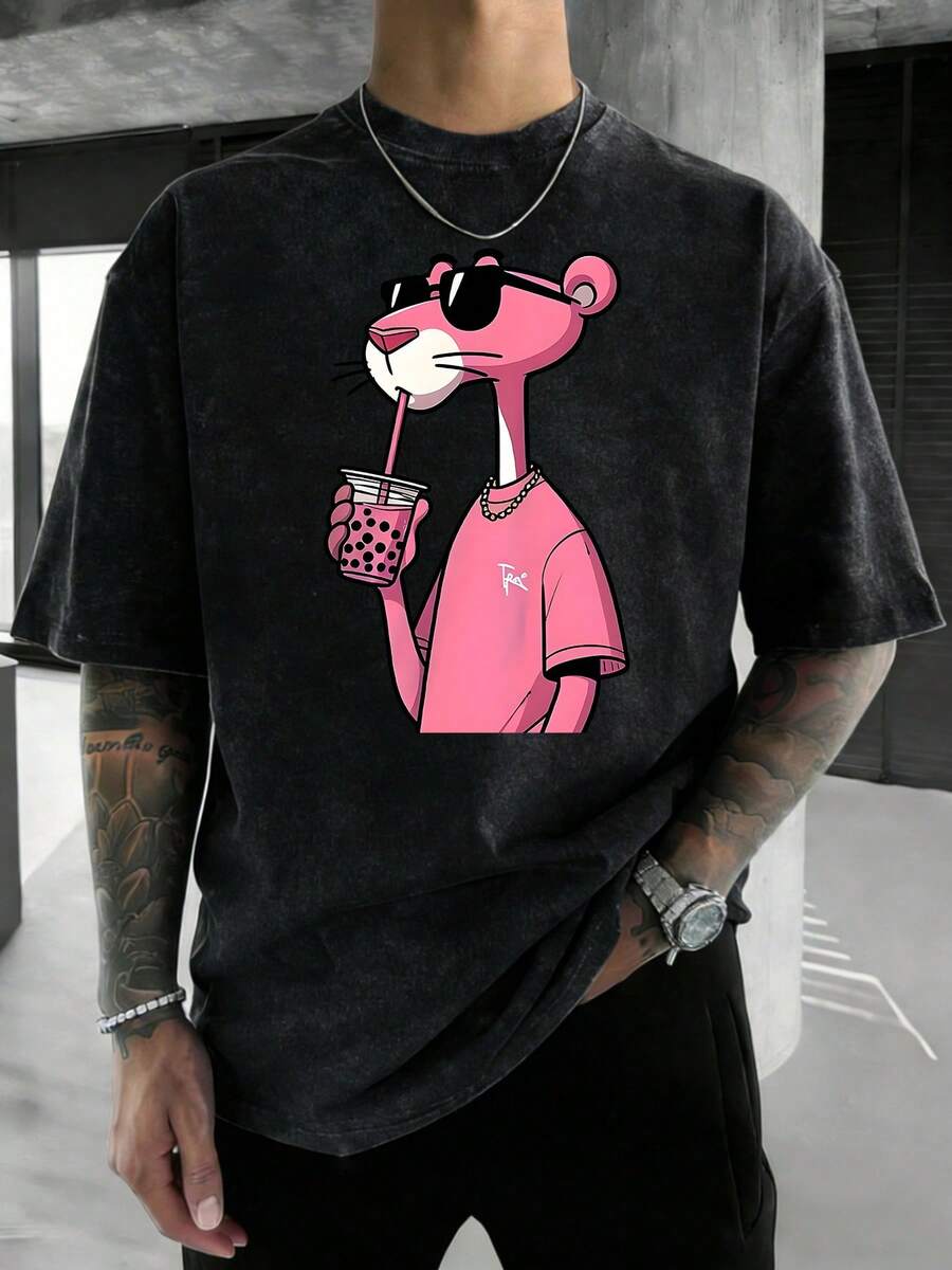Pink Panther T-shirt unisexe à motif panthère rose classique, imprimé avec la panthère rose buvant un thé au lait perlé, en pur coton lavé 230 g/m² de haute qualité. - Noir - Voir 1