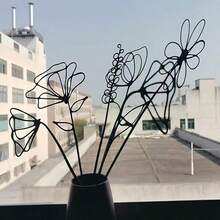 Conjunto de 6 flores artificiais de metal preto - Decoração floral moderna e minimalista, elegante para ambientes internos e externos, ideal para casa, escritório, casamentos e festas - Sem necessidade de energia elétrica, estrutura de metal resistente - Perfeita para o Dia de Ação de Graças, sala de estar, varanda e como centro de mesa - Fácil manutenção, decoração de casamento, combinação moderna, acabamento de alta qualidade, flores decorativas. - Preto - Ver 3
