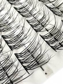 Hinarin 144片C型卷翘簇状假睫毛，长度10-12毫米，自然扇形交叉设计，柔软独特，可重复使用，适合日常佩戴、婚礼、约会、派对、音乐节等场合。 - C - 查看 7