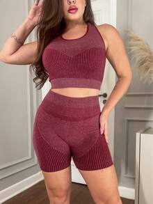 Premium Fitness Set: Shorts And Butt-Lifting Top, Zero Transparency. - Maroon - View 2