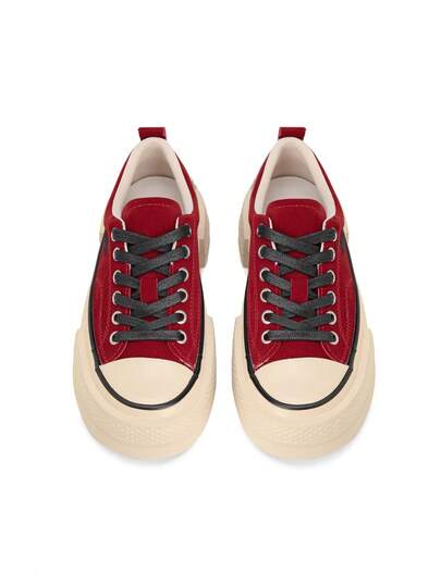 女士帆布鞋，学院风厚底星形图案鞋，2026春秋新款系带休闲鞋，经典低帮运动鞋，轻便舒适