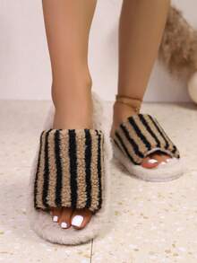 Pantufas femininas cruzadas com biqueira aberta, confortáveis para uso interno e externo, antiderrapantes, ideais para casais, com design moderno. - Caqui - Ver 5