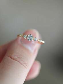 BALMORA 1枚经典百搭S925纯银六爪锆石戒指，适合女性节日礼物、派对装扮 - 金色 - 查看 2