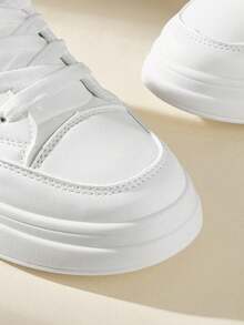 2025 New Spring/Autumn Fashion Casual Versatile Thick Sole Lace-Up White Platform Sneakers, Waterproof, Women's Skateboard Shoes - Grey - View 5