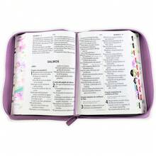 Biblia Con Cierre Para Mujer Portatil Letra Grande 12 Puntos RV1960, Imit Piel Floral Lila Orquidea Con Indice Y Canto Floral - Single Book - View 4