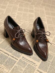 2026 Nuevos zapatos de mujer para primavera, zapatos de piel elegantes y retro con punta puntiaguda, lazo de cuentas, tacón grueso y cuadrado, tacón de pezuña, casual y elegante en negro y burdeos - Burdeos - Ver 4