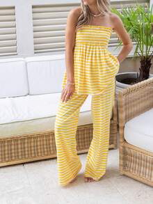 Women's Casual And Comfortable Suit For Spring And Summer, Featuring A Striped, Off-The-Shoulder Bandeau Top And Matching Trousers; A Stylish And Casual Outfit. - 黃色 - 查看 5