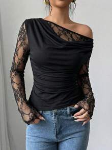 Women's Elegant Lace Round Neck Slim Fit Black T-Shirt, Autumn/Winter - Black - View 3