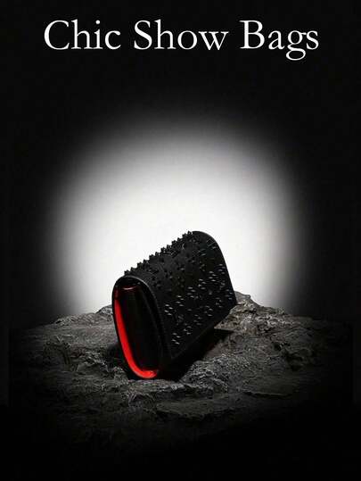 跨境爆款个性铆钉包，小巧精致，时尚百搭的单肩斜挎铆钉链条包。适合通勤，满足日常携带需求，低调又不失个性。也是约会的理想之选，可装口红、手机等小物件，为您的日常穿搭增添时尚气息。