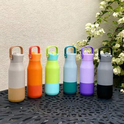 1 Pc 24oz Stainless Steel Water Bottle With Carry Handle And Straw Lid, Keep Drinks Hot 12h And Cold 24h. Lightweight, Leak-Proof And Easy To Carry. Bright Two-Tone Colors For A Stylish Everyday Look. Perfect For Water, Coffee, Iced Drinks, Gym, Travel, Office, Outdoor And Daily Hydration. Great Choice For Women, Men And Friends.