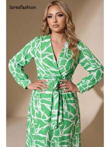 Long V-Neck Dress With Sash - Green - View 4