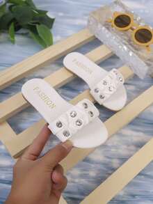 1 Pair Girls' Fashion Sandals, White PU Upper With Rhinestone Design, Soft Sole, Comfortable For Everyday Wear, Suitable For Indoor And Outdoor, Summer - White - View 3