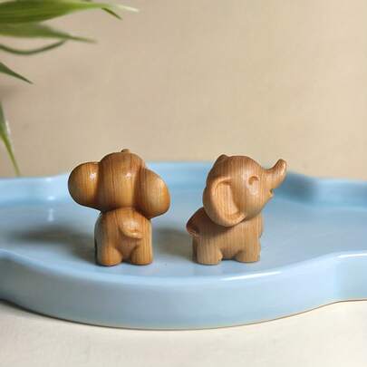 Handcrafted Wooden Elephant Figurine - Suitable For Christmas, New Year Holiday Decoration